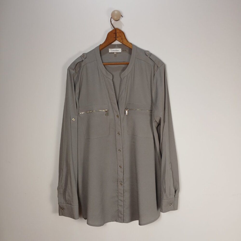 Calvin Klein Womens Grey Blouse Size Large Epaulets Military Style Business